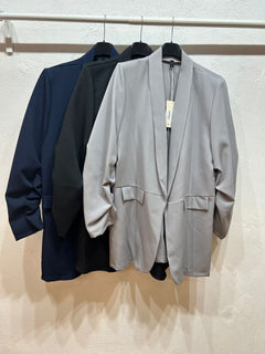 Blazer Aura