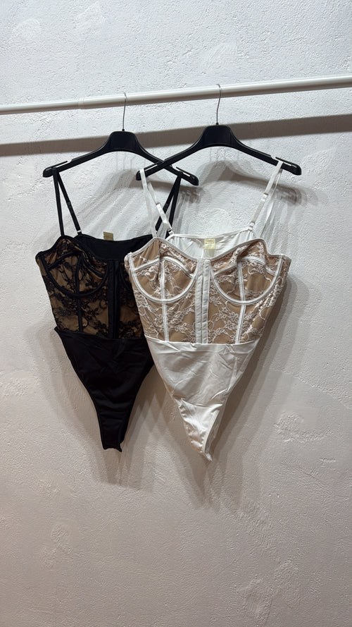 Corpetto sensual curvy