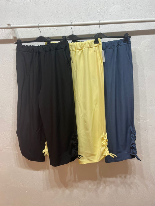 Pantaloni molly