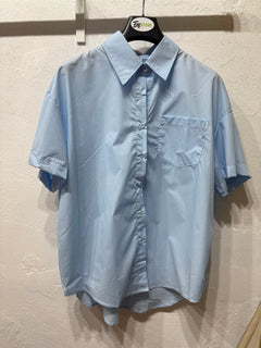 Camicia azzurra