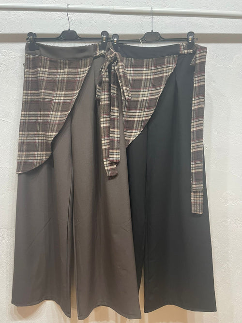 Pantaloni casual