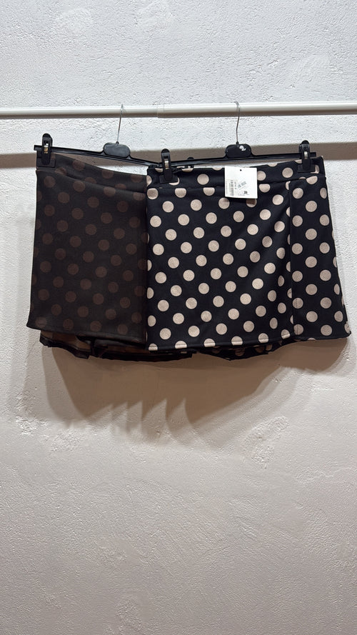 Gonna pois curvy