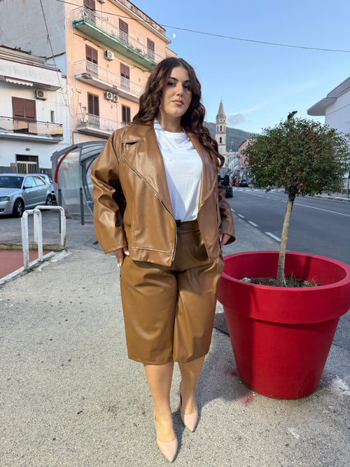 Bermuda ecopelle curvy