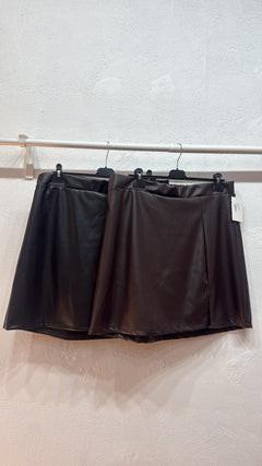 Minigonna ecopelle curvy