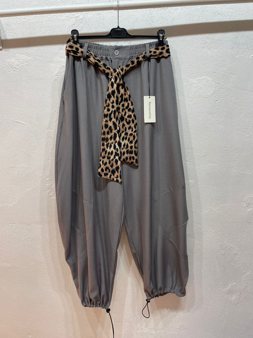 Pantaloni sport