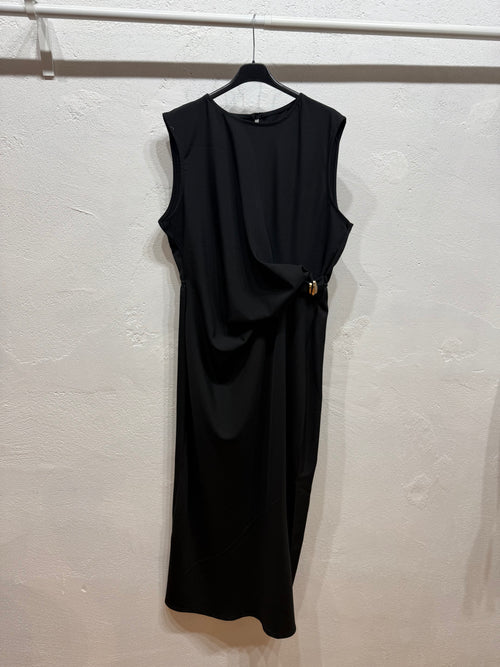Abito l’inetta curvy