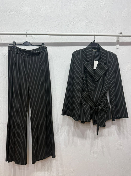 Tailleur Gessato curvy